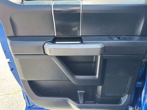 Used 2017 Ford F150 Raptor w/ Equipment Group 801A Mid AWD/4WD image 20