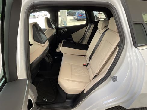 New 2026 BMW X3 xDrive30 w/ Convenience Package image 27