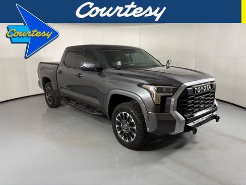 Used 2023 Toyota Tundra Limited image 1