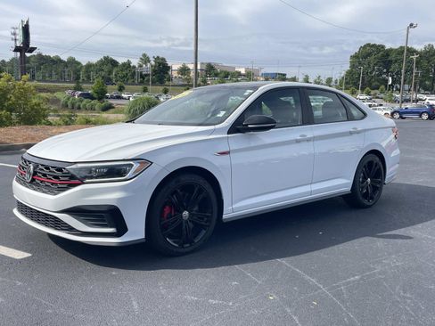 Used 2021 Volkswagen Jetta GLI Autobahn FWD image 3