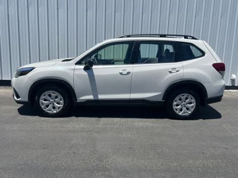 Certified 2023 Subaru Forester AWD/4WD image 3