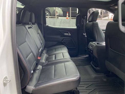 Used 2025 Chevrolet Silverado EV RST AWD/4WD image 17