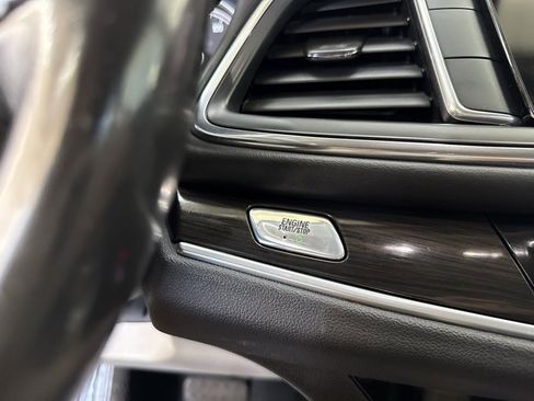 Used 2021 Buick Enclave Essence image 49