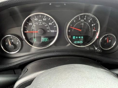 Used 2014 Jeep Wrangler Sport w/ Quick Order Package 24S AWD/4WD image 12