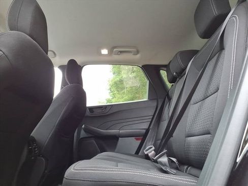 Used 2025 Ford Escape Active AWD/4WD image 16