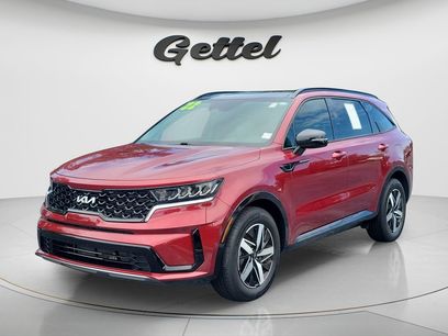 Used 2022 Kia Sorento S w/ Panoramic Sunroof Package