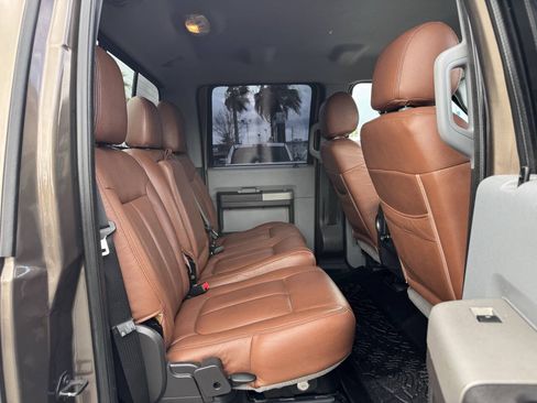 Used 2016 Ford F350 XLT w/ XTR Plus Package AWD/4WD image 11