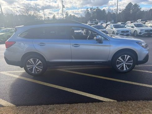 Used 2019 Subaru Outback 2.5i Limited image 4