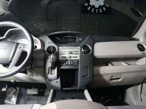 Used 2011 Honda Pilot EX image 16