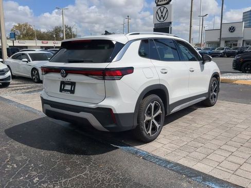 New 2026 Volkswagen Tiguan SE FWD image 4