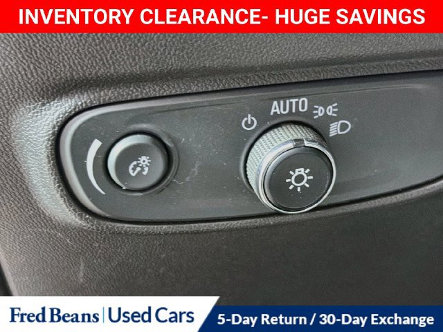 Used 2023 Chevrolet Equinox LS w/ LS Convenience Package AWD/4WD image 15