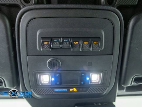Used 2023 Ford Bronco Everglades AWD/4WD image 22