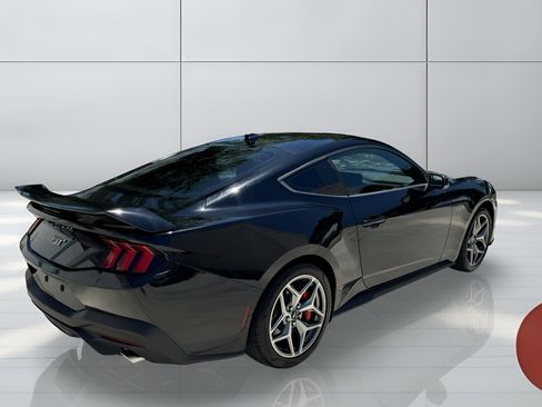 Used 2024 Ford Mustang GT Premium RWD image 9
