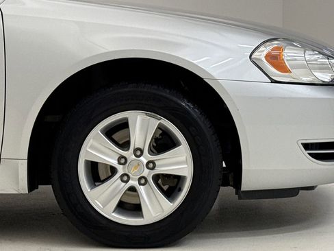 Used 2013 Chevrolet Impala LS FWD image 6
