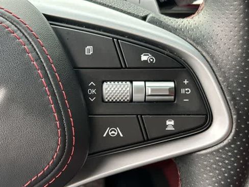 Used 2023 Genesis GV70 2.5T w/ Sport Prestige Package AWD/4WD image 23