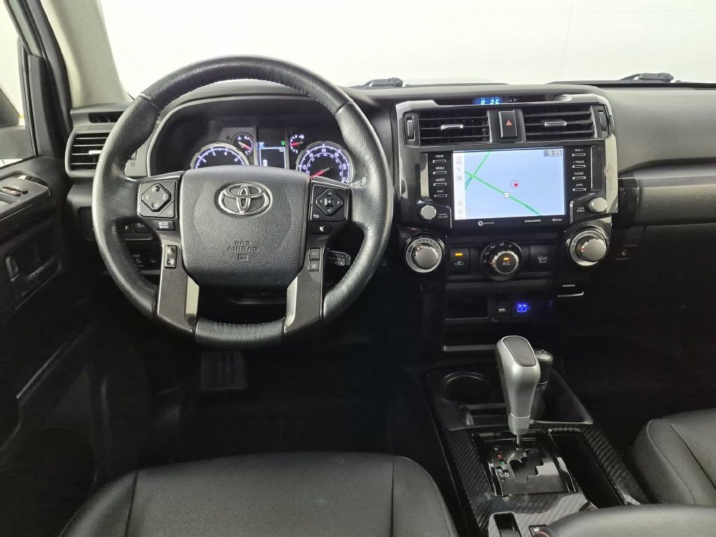 Used 2023 Toyota 4Runner TRD Off-Road Premium w/ Moonroof Package AWD/4WD image 33