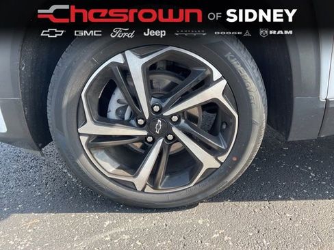 Used 2023 Chevrolet TrailBlazer RS w/ Convenience Package FWD image 17