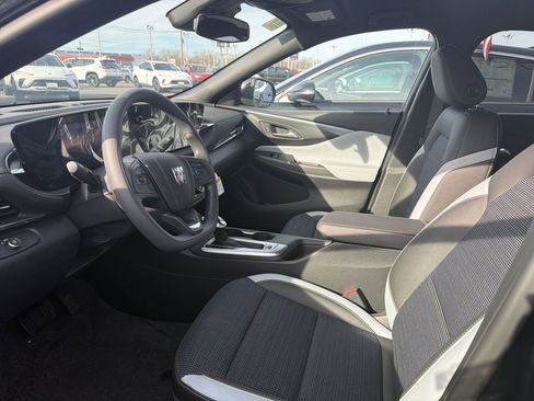 New 2026 Buick Envista Preferred FWD image 8