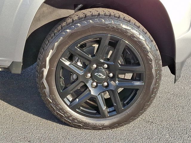 Used 2024 Chevrolet Colorado Z71 w/ Z71 Convenience Package 2 AWD/4WD image 11