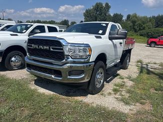 New 2024 RAM 2500 Tradesman w/ Chrome Appearance Group AWD/4WD 360° Tour