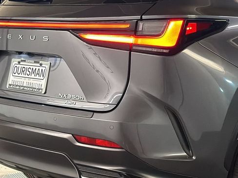 Certified 2025 Lexus NX 350h AWD w/ Accessory Package (Z2) image 9