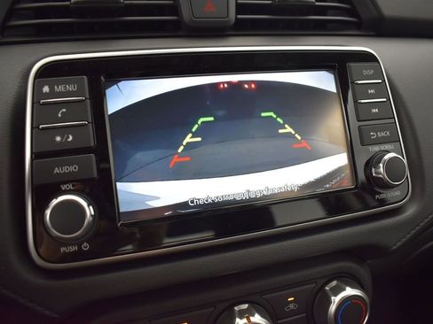 Used 2025 Nissan Versa S w/ Lighting Package image 27