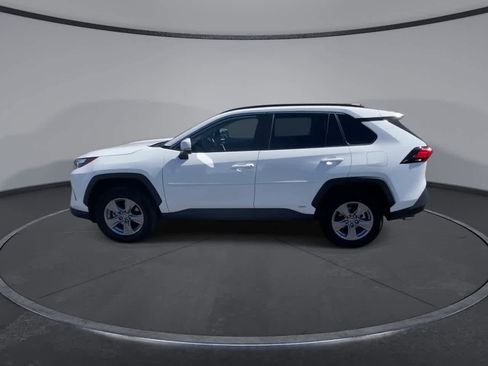 Certified 2024 Toyota RAV4 LE AWD/4WD image 5