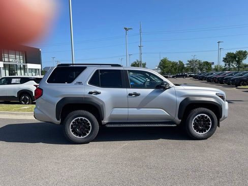 Used 2025 Toyota 4Runner TRD Off-Road Premium w/ Tow Technology Package AWD/4WD image 8