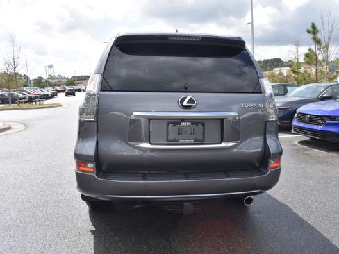 Used 2022 Lexus GX 460 Premium image 8