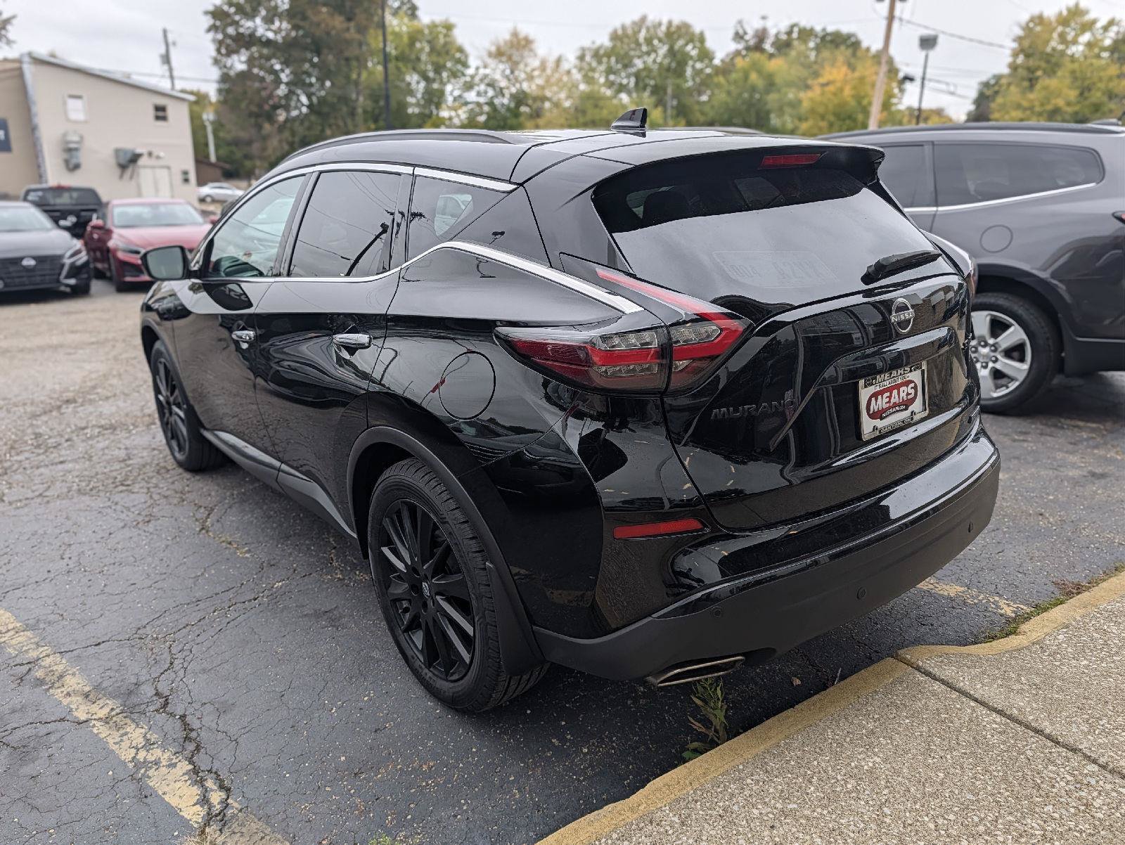 Used 2024 Nissan Murano SV w/ SV Midnight Edition Package AWD/4WD image 9