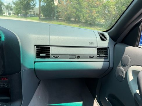 Used 1999 BMW M3 Convertible RWD image 17