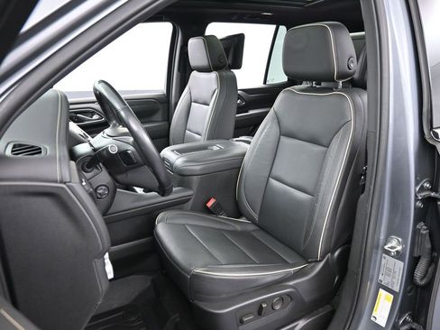 Used 2021 GMC Yukon SLT w/ SLT Premium Package image 5