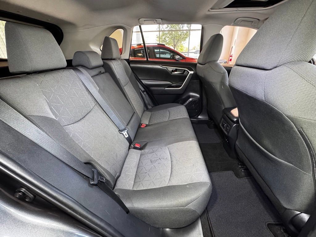 Certified 2021 Toyota RAV4 XLE w/ Convenience Package AWD/4WD image 56