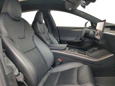 Used 2022 Tesla Model S AWD/4WD image 29