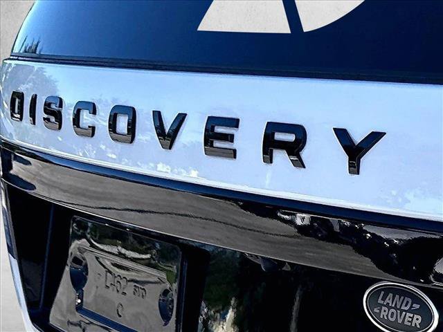 Used 2020 Land Rover Discovery Landmark AWD/4WD image 30