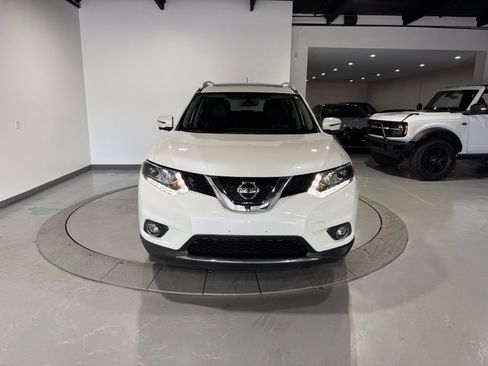 Used 2016 Nissan Rogue SL w/ SL Premium Package AWD/4WD image 4