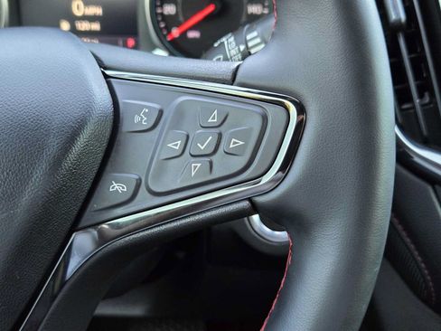 Used 2023 Chevrolet Equinox RS w/ RS Leather Package FWD image 27