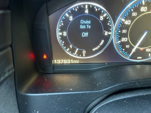Used 2015 Cadillac Escalade ESV Premium AWD/4WD image 22