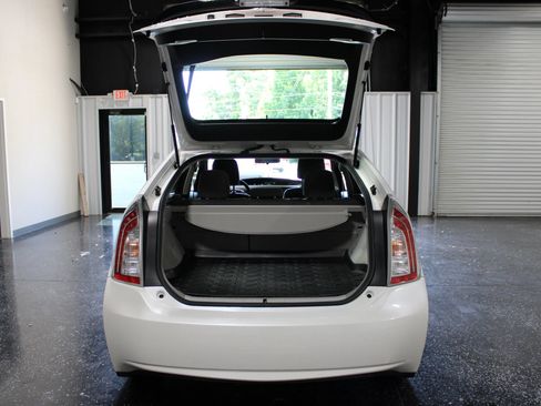 Used 2015 Toyota Prius Two FWD image 29