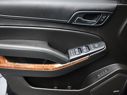 Used 2018 Chevrolet Tahoe Premier w/ Max Trailering Package image 10