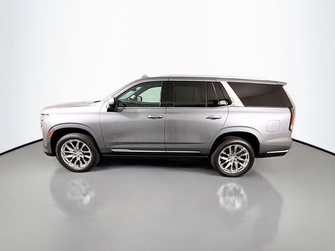 Used 2021 Cadillac Escalade Premium Luxury Platinum image 4