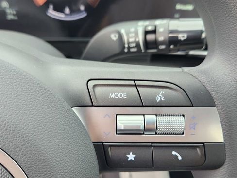 New 2026 Hyundai Kona SE image 18