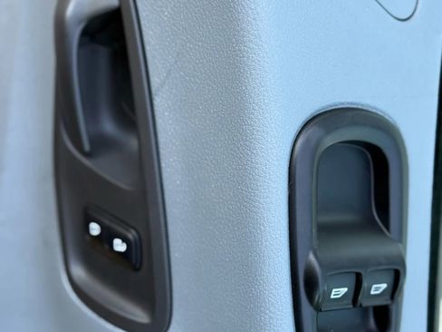 Used 2019 Ford Transit 250 148 High Roof Extended image 20