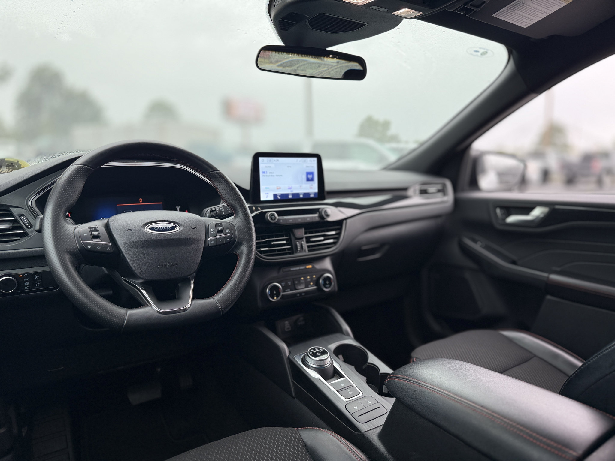 Used 2025 Ford Escape ST-Line AWD/4WD image 31