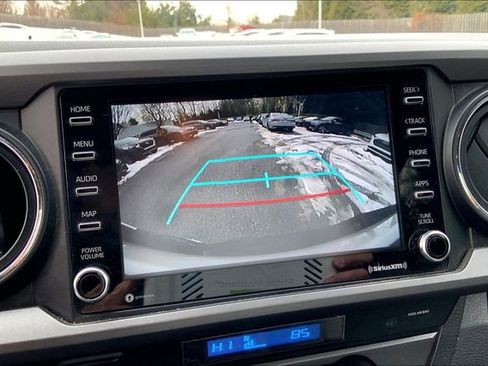 Used 2023 Toyota Tacoma TRD Sport image 28