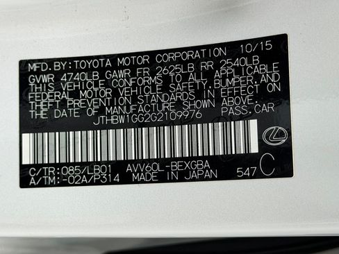 Used 2016 Lexus ES 300h w/ Luxury Package w/Wood Trim FWD image 38