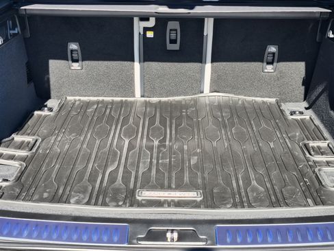 New 2026 Land Rover Range Rover Velar Dynamic SE AWD/4WD image 27