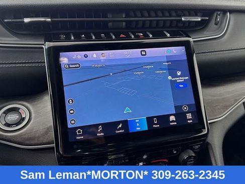 Used 2023 Jeep Grand Cherokee L Limited image 13