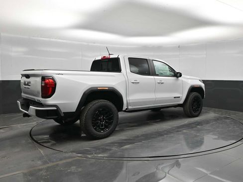 New 2026 GMC Canyon Elevation AWD/4WD image 7