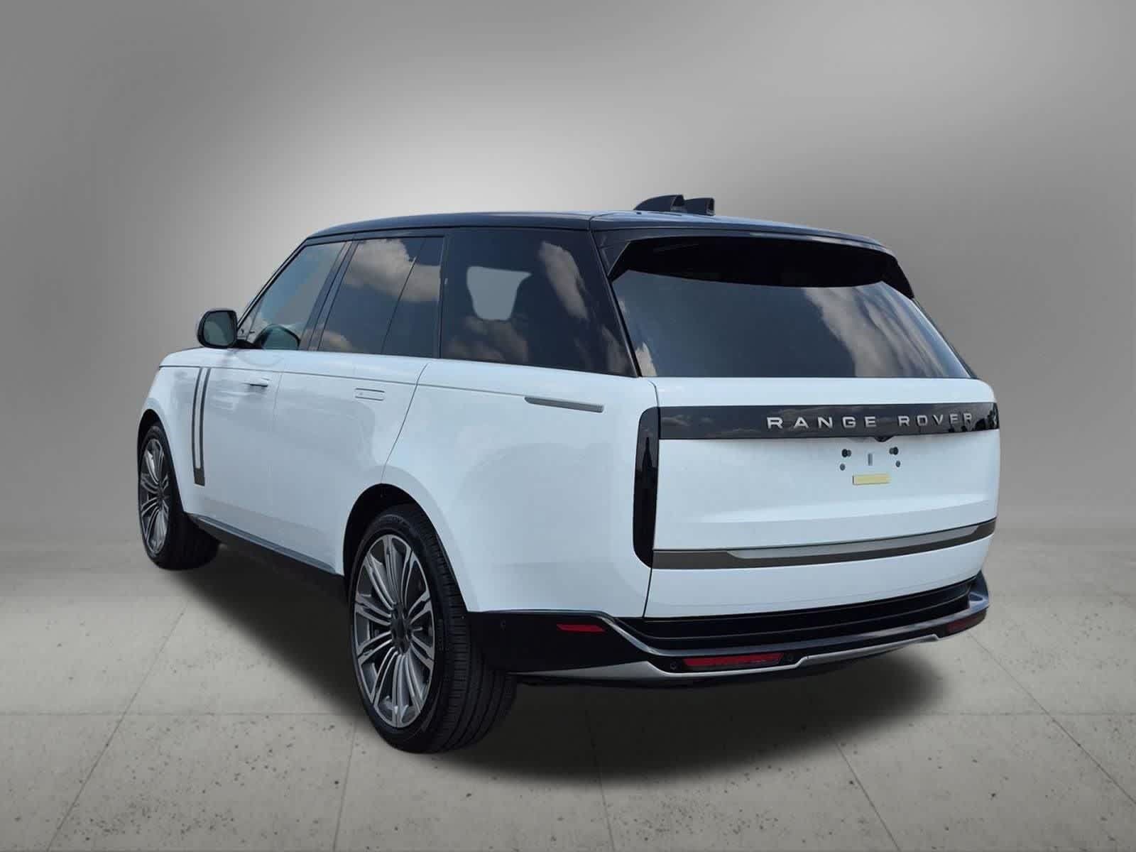 New 2026 Land Rover Range Rover SE AWD/4WD image 4